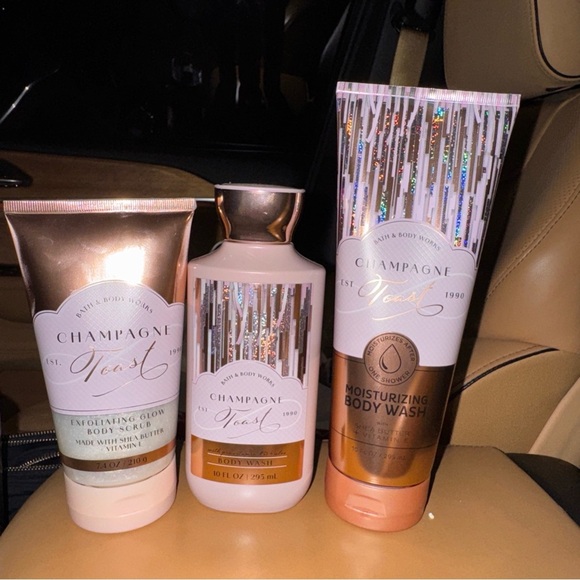 Bath & Body Works Two Champagne Toast Body Washes & Body Scrub NEW - Picture 1 of 4